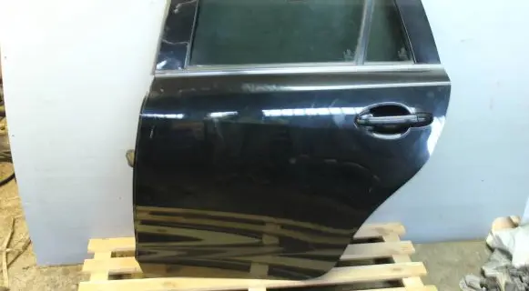 Mazda 6 Rear door