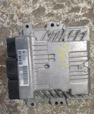 Peugeot 308 Engine control unit/module ECU S100123008C 9804127280