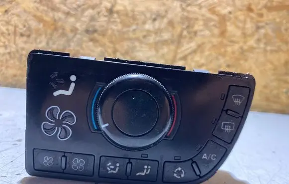 Citroen C4 I Picasso Climate control unit 965086877700