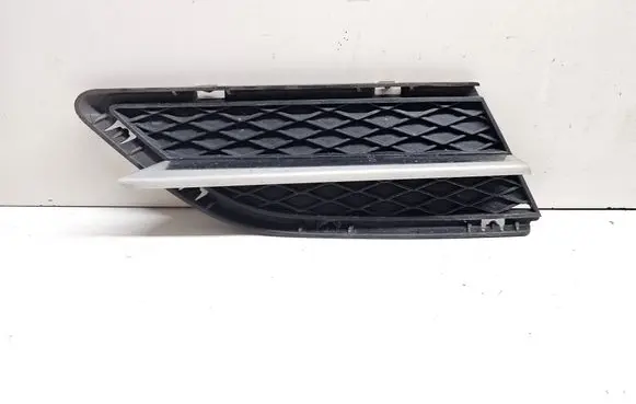 BMW 3 E90 E91 Front bumper lower grill 7138418 51117138418