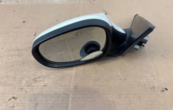 BMW 1 E82 E88 Front door electric wing mirror 7208343 E1021017