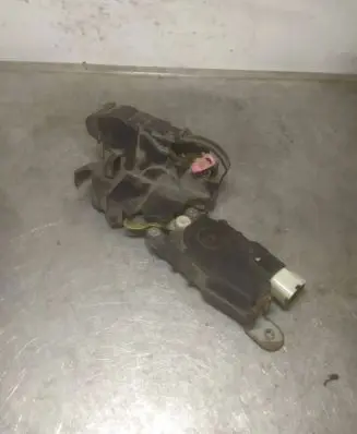 Subaru Outback Front door lock 8X20
