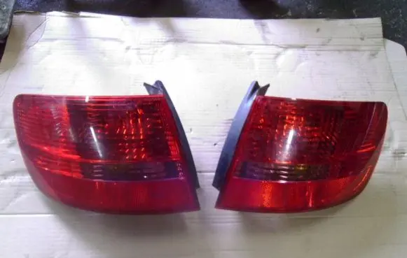 Mitsubishi Pajero Rear/tail lights set 