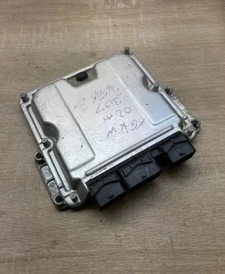 Peugeot 307 Engine control unit/module ECU 9650221480 0281010935