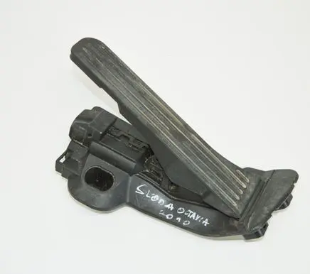 Skoda Octavia Mk2 (1Z) Accelerator throttle pedal 6PV00874500