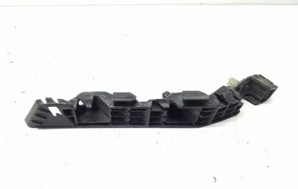 KIA Sportage Front bumper mounting bracket