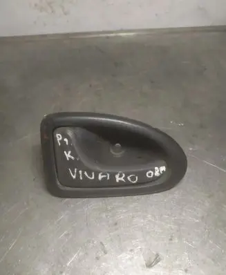 Opel Vivaro Front door interior handle 8200028994 99035201