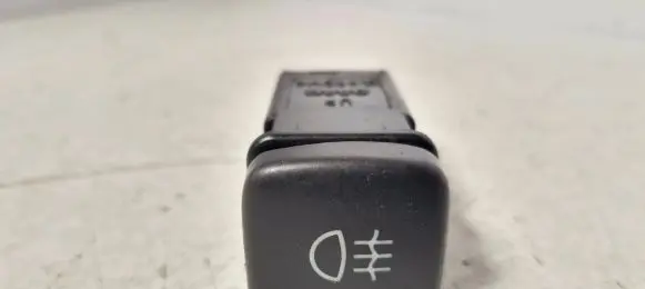 Fog light switch
