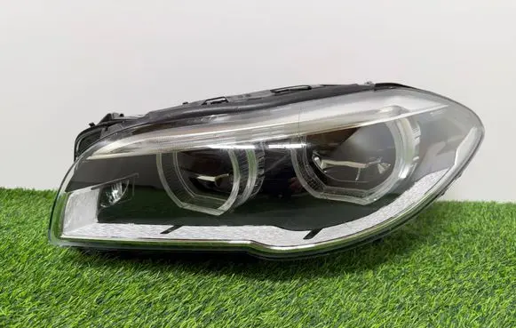 BMW 5 F10 F11 Headlight/headlamp 737851906