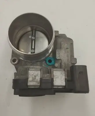 Volkswagen PASSAT B7 Throttle valve 03C133062AA
