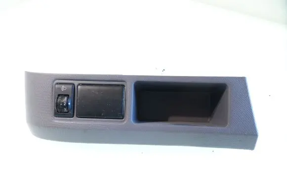 Nissan Micra Headlight level height control switch 68485 K10121