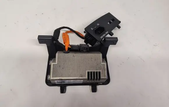 Skoda Superb B8 (3V) Voltage converter inverter 5Q0907155B