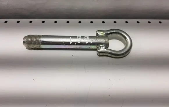 Toyota Avensis T270 Towing hook eye 