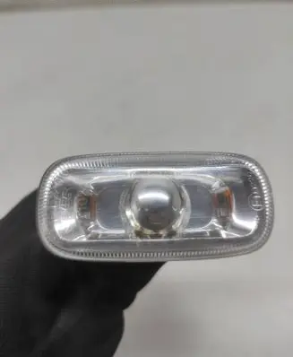 Audi A6 S6 C6 4F Front fender indicator light 8E0949127