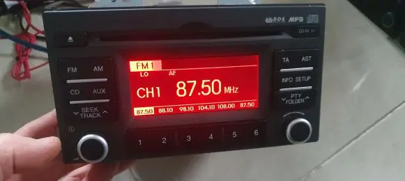Radio/CD/DVD/GPS head unit
