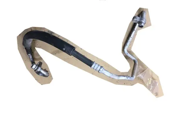 Nissan Juke I F15 Air conditioning (A/C) pipe/hose