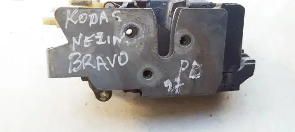 Fiat Bravo - Brava Front door lock