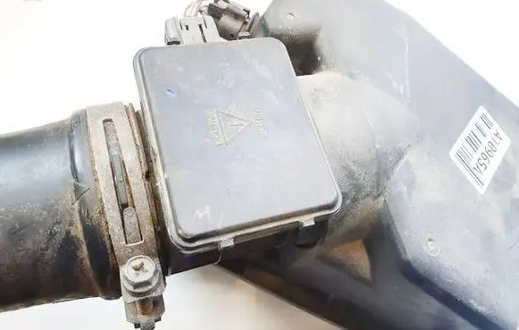 Mazda Premacy Mass air flow meter E5T52071