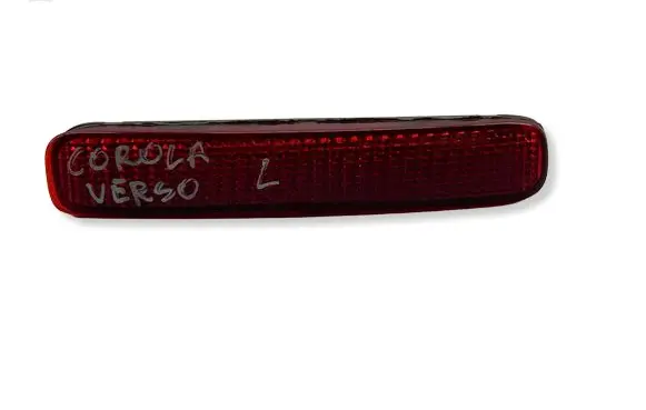 Toyota Corolla Verso AR10 Rear tail light reflector E43020003