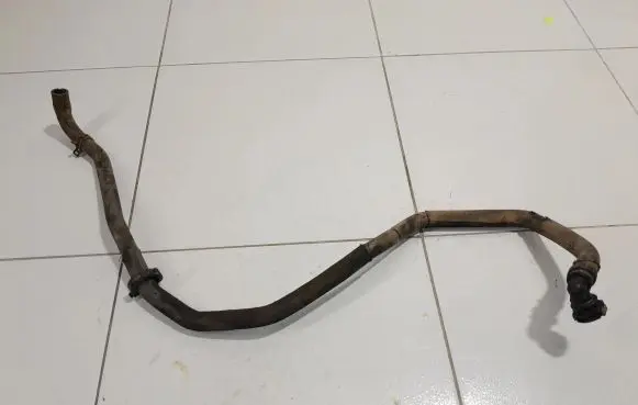Renault Master III Engine coolant pipe/hose