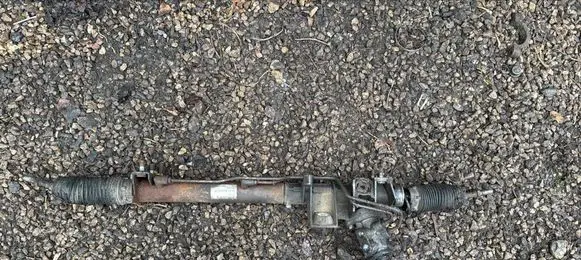 Volvo S60 Steering rack P3524381 T00051989