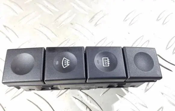 Windscreen/window heater switch