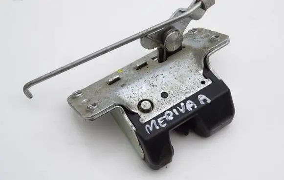 Opel Meriva A Tailgate/trunk/boot lock/catch/latch 90563999