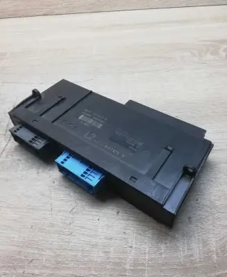 BMW 1 E81 E87 Central body control module 9177979 10681810