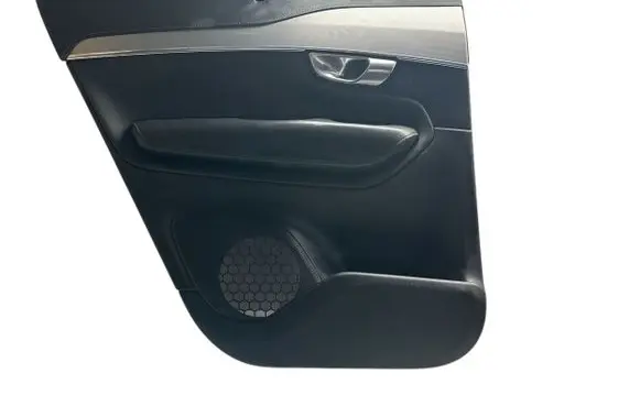 Volvo XC90 Rear door card panel trim 31393115