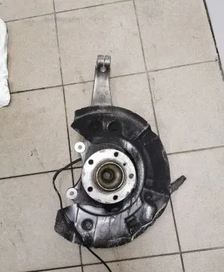 BMW 6 F12 F13 Front wheel hub