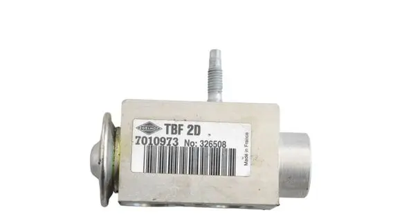 Land Rover Range Rover Evoque L538 Air conditioning (A/C) expansion valve 7010973