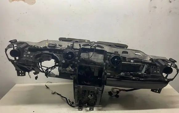 Lexus IS 220D-250-350 Dashboard 25486