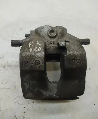 Mercedes-Benz C W204 Front brake caliper 4847
