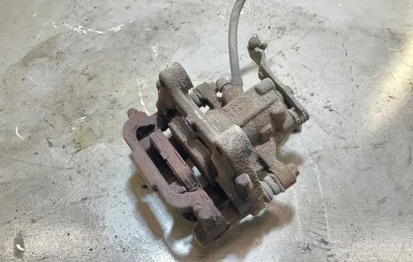 Skoda Octavia Mk2 (1Z) Rear brake caliper