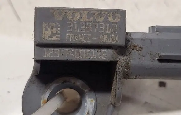 Volvo V40 Airbag deployment crash/impact sensor 31387312