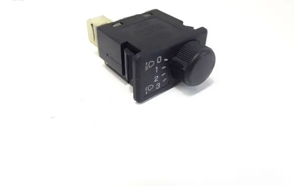 Nissan Almera Headlight level height control switch 37024A
