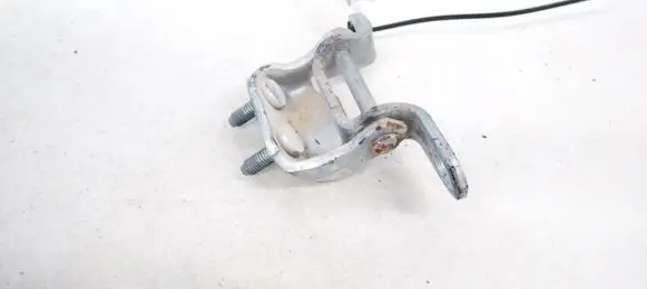 Toyota Avensis Verso Tailgate/trunk/boot hinge