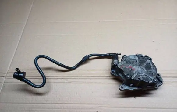 Skoda Yeti (5L) Vacuum line/pipe/hose 1K0612041DR