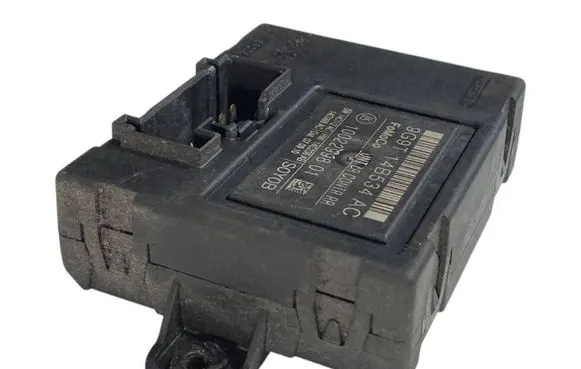 Ford Mondeo MK IV Door control unit/module 9G9T14B534AC
