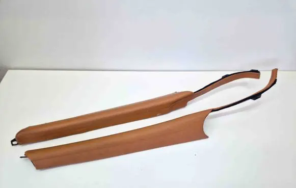 Mercedes-Benz SLC C107 Other sill/pillar trim element A1076700851 1076700751