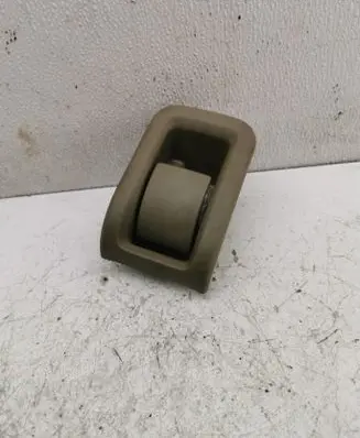 Volvo XC60 Engine bonnet (hood) release handle 30779851