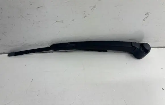 Volkswagen Tiguan Rear wiper blade arm 