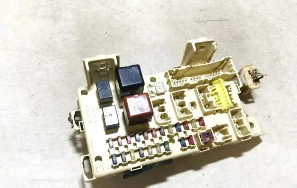 Fuse box set