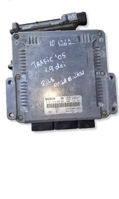 Opel Vivaro Engine control unit/module 0281010633 8200119842