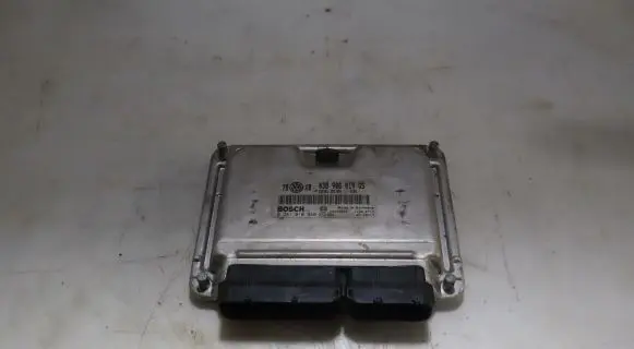 Volkswagen PASSAT B5.5 Engine control unit/module ECU 0281010940