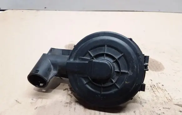 Audi A6 S6 C5 4B Breather/breather pipe/hose 06C103245
