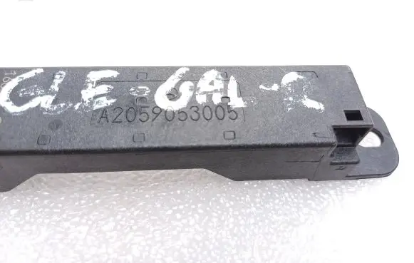 Mercedes-Benz GLC X253 C253 Keyless (KESSY) go control unit/module A2059053005