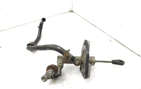 Hyundai Sonata Clutch master cylinder