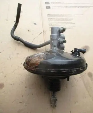 Mitsubishi Space Star Brake booster 1370755