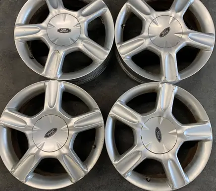 Ford Focus R18 alloy rim XS4J1007HA